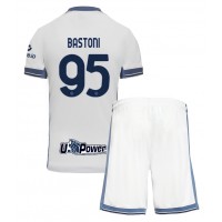 Camiseta Inter Milan Alessandro Bastoni #95 Visitante Equipación para niños 2024-25 manga corta (+ pantalones cortos)